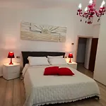 Viola Apartment *