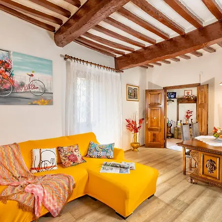 Apartment Viola