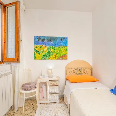 Viola Apartment